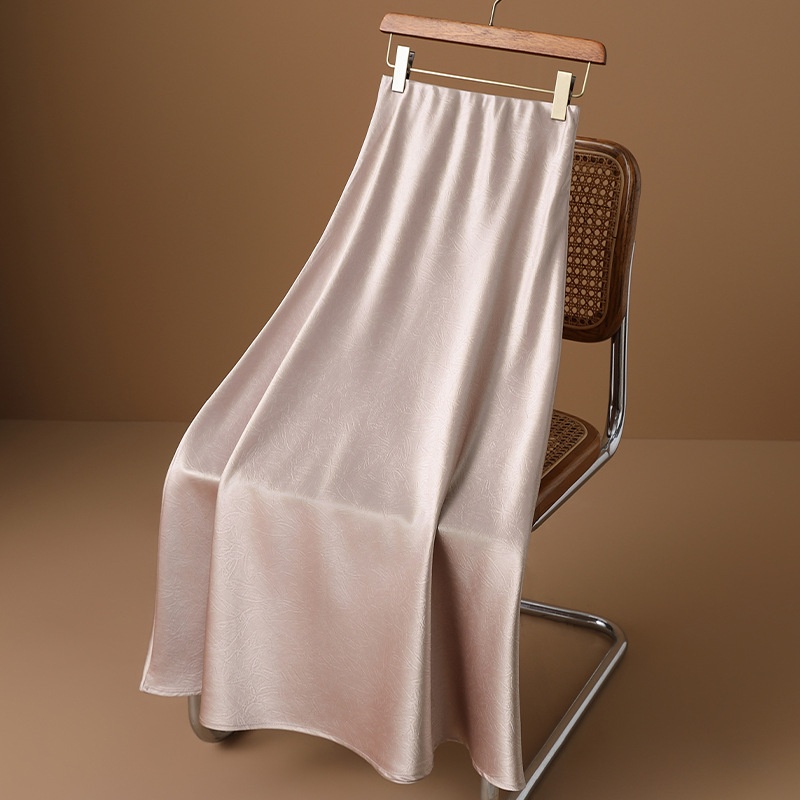 ChicShe S10 Champagne Pink Jacquard Silky Satin Half-length Long Women 2025 Spring European Goods Western Style Fishtail Skirt_voghion.com