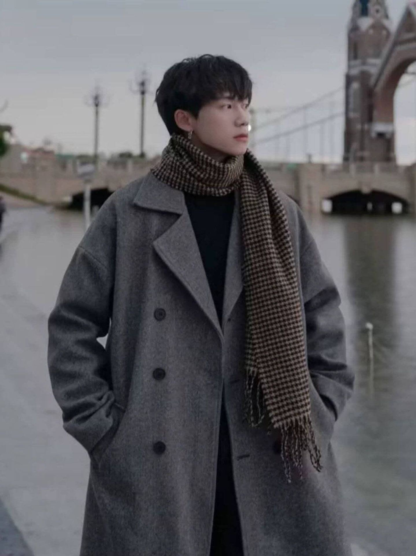 boy Boy Boy Winter Wool Coat For Men, Hong Kong Style, Mid-Length, Over-the-Knee, Thickened, Loose Fit, High-End Woolen Trench Coat,_voghion.com