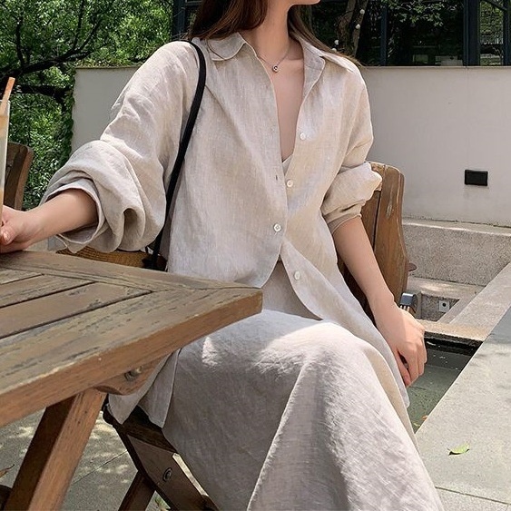 Conjunto de duas peças feminino ChicShe 2025, casual, simples, com gola dobrável, manga comprida e modelagem solta, ideal para o outono. Combina com saia midi versátil._voghion.com