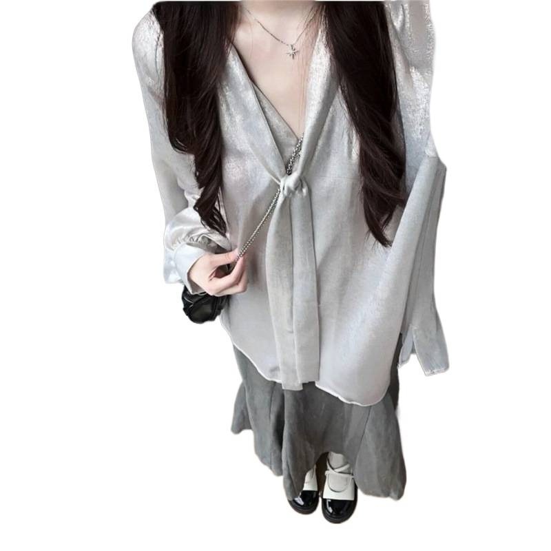 ChicShe Herbst-Set: Elegante High-End-Hemd, langärmlig, mit Nationalband-Motiv, halblanger, figurformender Meerjungfrauenrock im neuen chinesischen Stil._voghion.com