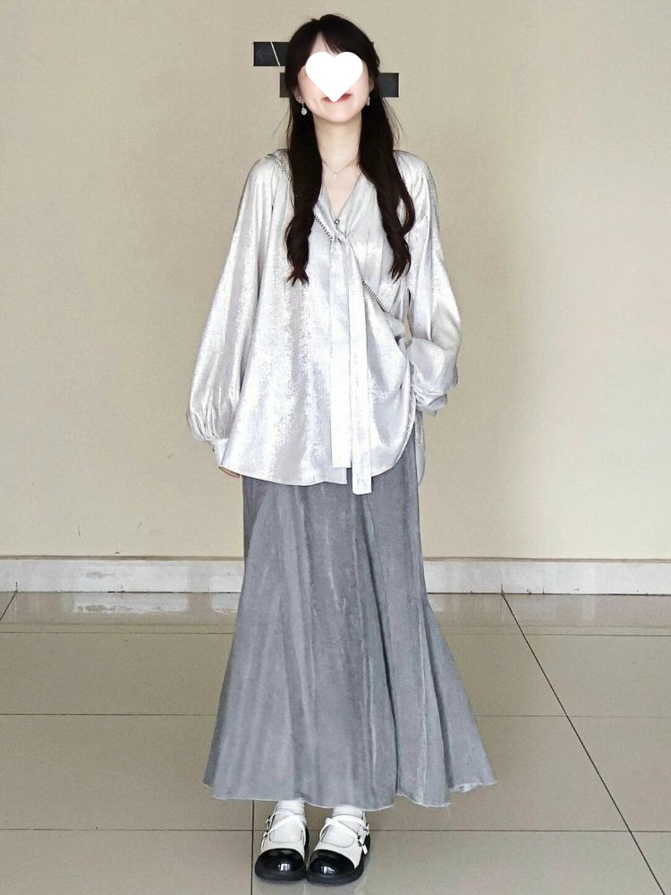 ChicShe Herbst-Set: Elegante High-End-Hemd, langärmlig, mit Nationalband-Motiv, halblanger, figurformender Meerjungfrauenrock im neuen chinesischen Stil._voghion.com