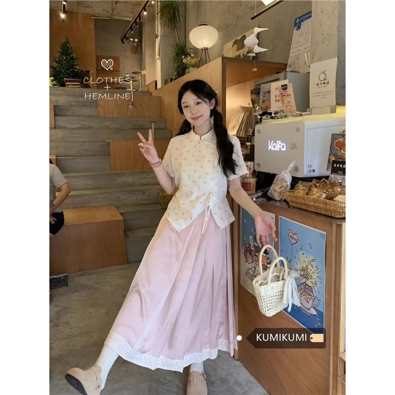 ChicShe Two-Piece New Chinese Style Floral Stand Collar Shirt For Women + Pink Bamboo Pleated Skirt Set_voghion.com