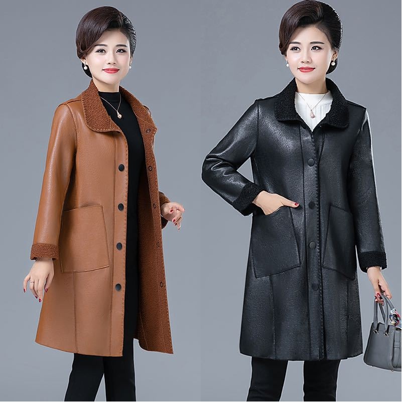 Neue Winterkollektion 2024 für Damen: Damen-Trenchcoat aus mittellangem Teddyfleece_voghion.com