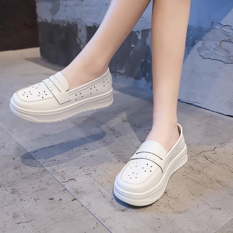 ShoeGlobe 2025 Spring And Autumn Nurse For Women, Hollow Soft Sole, Breathable, Non-Slip, New Style Perforated Medical Single_voghion.com