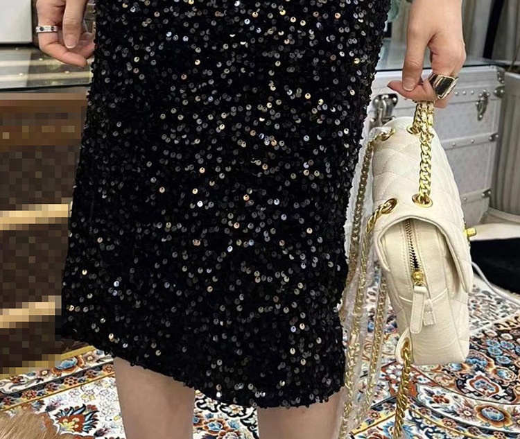 ChicShe Women's Fashion Station 25 New European Goods Trend Thickened Slit Velvet Sequin Mid-Length Bodycon Skirt For Women_voghion.com