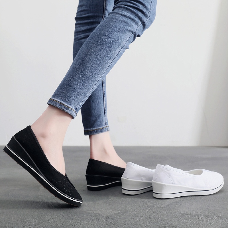 ShoeGlobe Nurse Shoes For Women, Wedge Soft Sole Non-Slip White Hospital Work Single Dance Black Cloth Shoes, Shallow Mouth_voghion.com