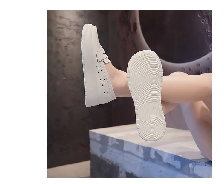 ShoeGlobe 2025 Spring And Autumn Nurse For Women, Hollow Soft Sole, Breathable, Non-Slip, New Style Perforated Medical Single_voghion.com