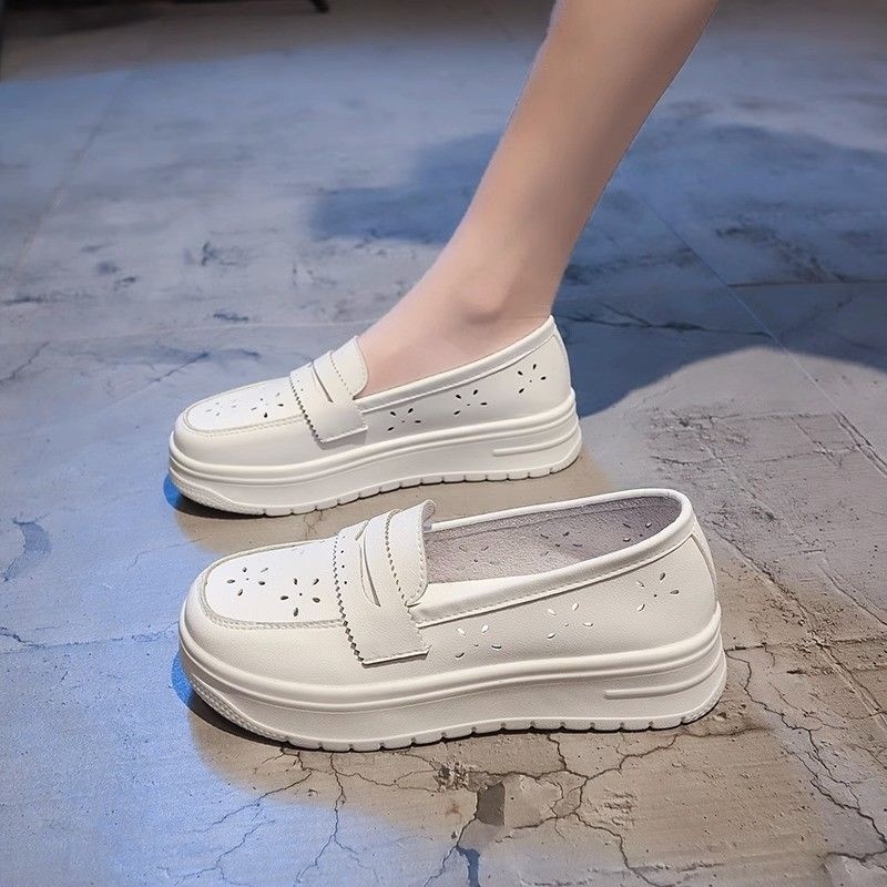 ShoeGlobe 2025 Spring And Autumn Nurse For Women, Hollow Soft Sole, Breathable, Non-Slip, New Style Perforated Medical Single_voghion.com