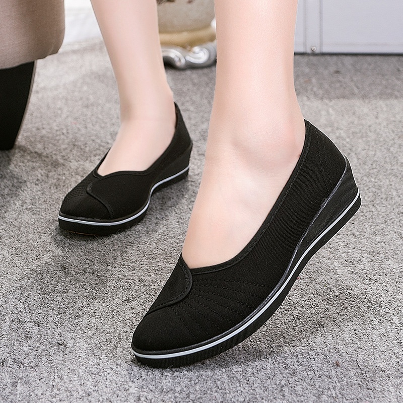 ShoeGlobe Low-Cut White Nurse Flat Wedge Soft Sole Canvas For Women Hotel Hospital Beauty Salon Work Shoes Wholesale_voghion.com