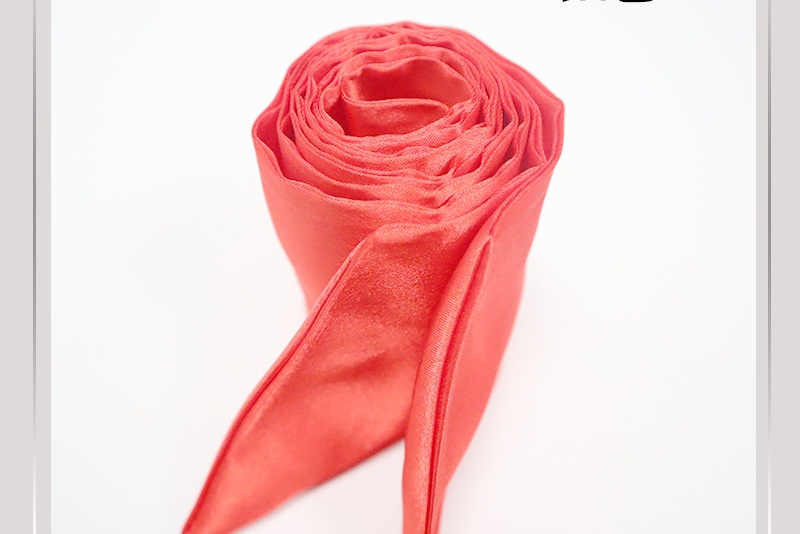 Maschera per gli occhi sexy in seta nera con nastro rosso Eros Lab SM Bondage Props Training Manette femminili Prodotti per adulti_voghion.com