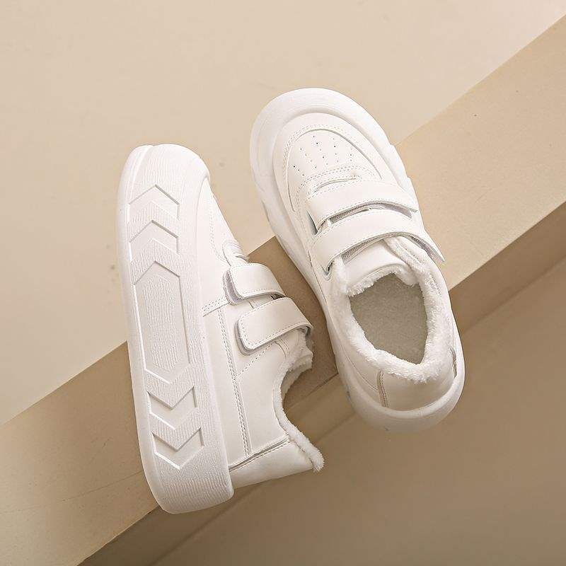 ShoeGlobe ShoeGlobe Nurse Women, Autumn Winter, Fleece-Lined, Flat, Comfortable, Soft Sole, Non-Slip, White Work Shoes For Hospital And_voghion.com