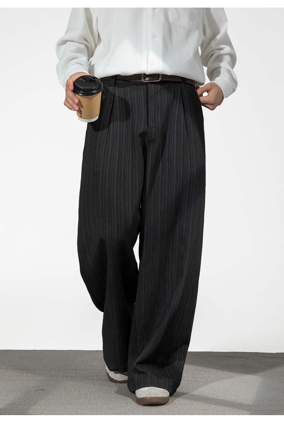 Pantalones plisados 3D para hombre, pantalón largo, informal, de gran tamaño y versátil, estilo antiguo, para otoño e invierno_voghion.com