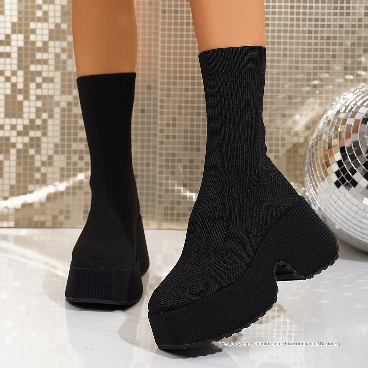 ShoeGlobe ShoeGlobe Herbst 2025 Neue schlankmachende Plus-Size-Plateau-Stiefel mit elastischem Socken-Design, gekreuzten Strickkanten und schmalem Absatz für Damen_voghion.com