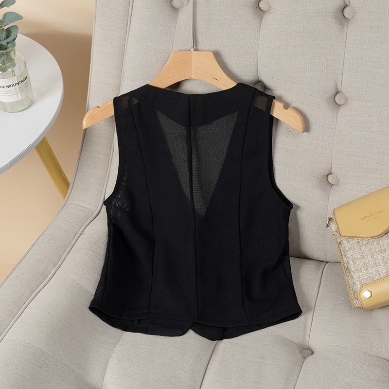 2025 New Fashion Design Slim Fit Short V-Neck Mesh Vest Outerwear Niche For Women's Summer Clothing_voghion.com