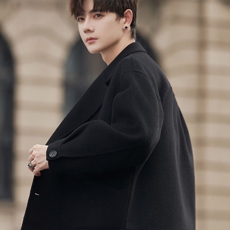 Kurzer Herrenmantel im koreanischen Stil – trendige, lässige und vielseitige Wolljacke für Herbst und Winter – hochwertige Qualität._voghion.com