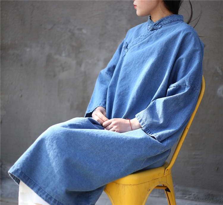 Damen Asymmetrischer, geknöpfter, langer, lockerer Denim-Trenchcoat im Zen-Stil, Vintage-Look, einfarbig_voghion.com