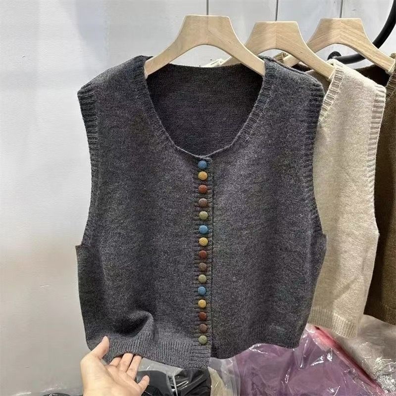 2025 Lente Trend Chic Regenboog Knoop Vest Gelaagde Cardigan Trui Voor Vrouwen Hoogwaardige Grijze Gebreide_voghion.com