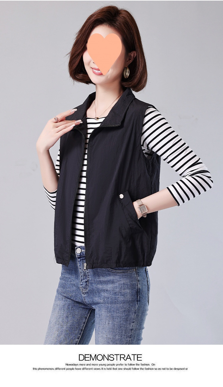 2025 New Women's Clothing For Middle-aged Moms, Stylish Thin Women's Short Outerwear, Small Size Summer Sleeveless Vest_voghion.com