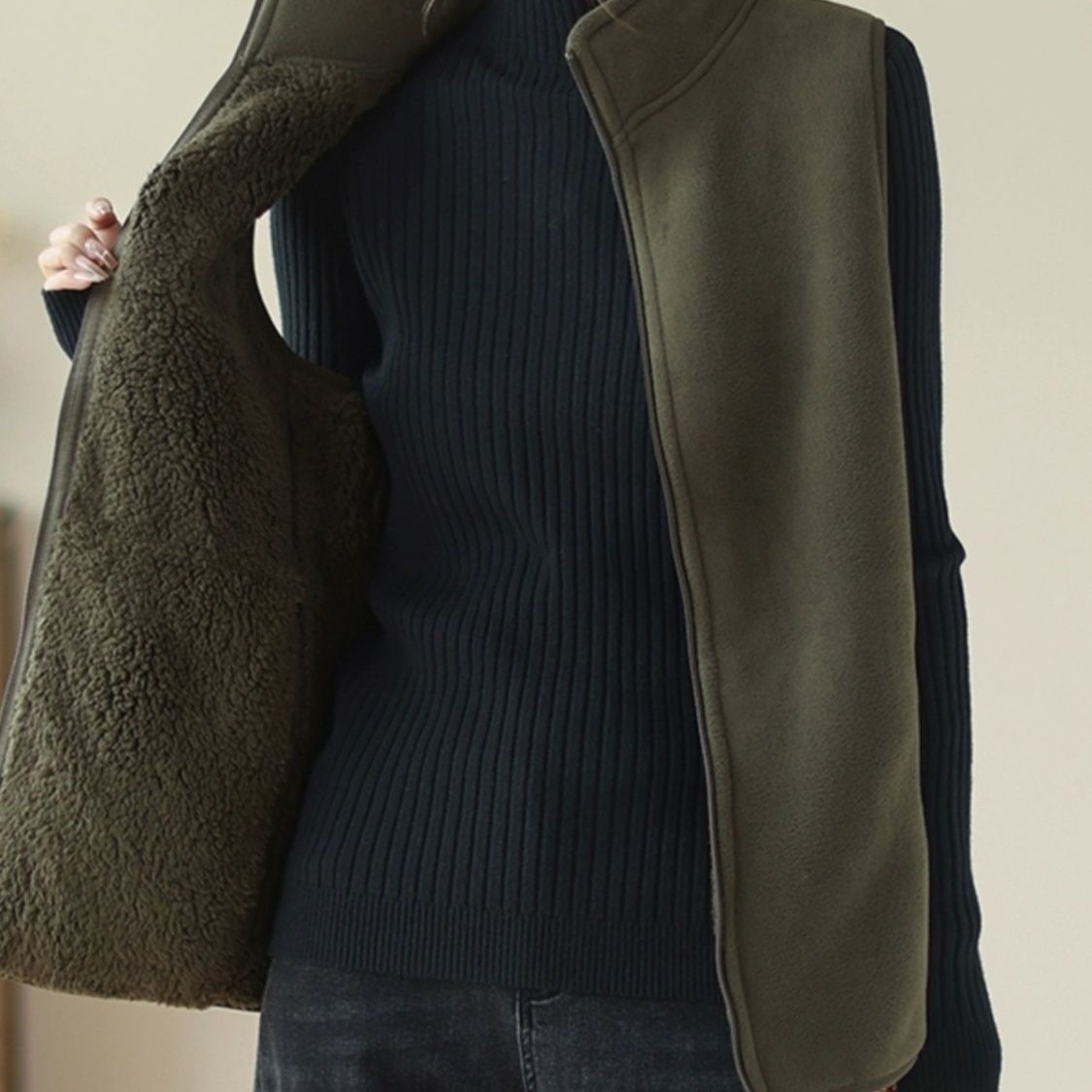 Neue, gefütterte Damen-Fleeceweste Herbst/Winter 2025, elegante Oberbekleidung im Western-Stil_voghion.com