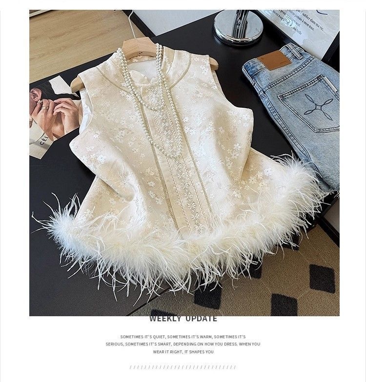 Chinesisches Damen-Top mit aufwendiger Stickerei, verjüngend, Herbst/Winter 2025, bauchbedeckend – ein modisches Accessoire für Damen._voghion.com