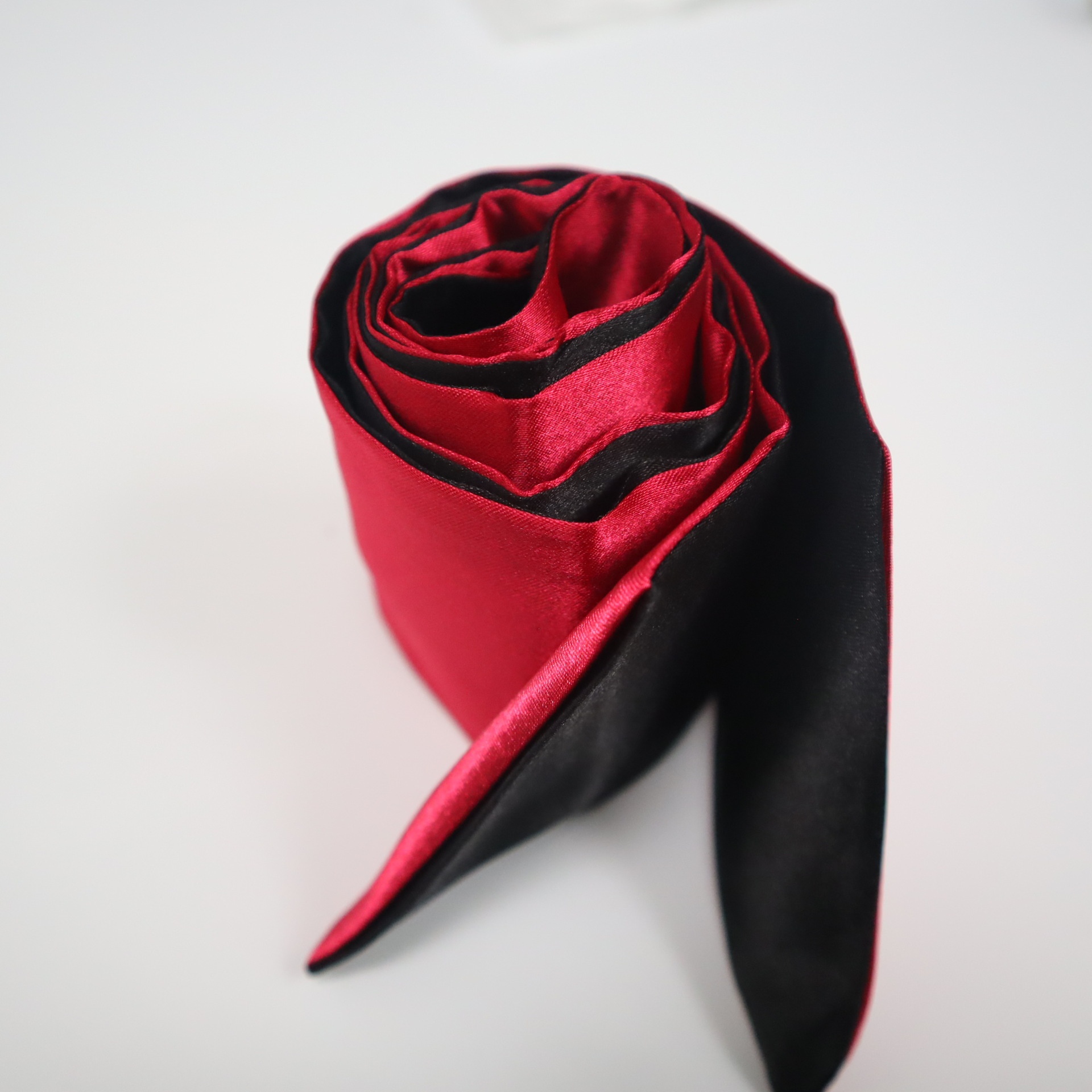 Eros Lab Sexy Silk Blackout Black Red Ribbon Eye Mask SM Bondage Props Training Female Handcuffs Adult Products_voghion.com