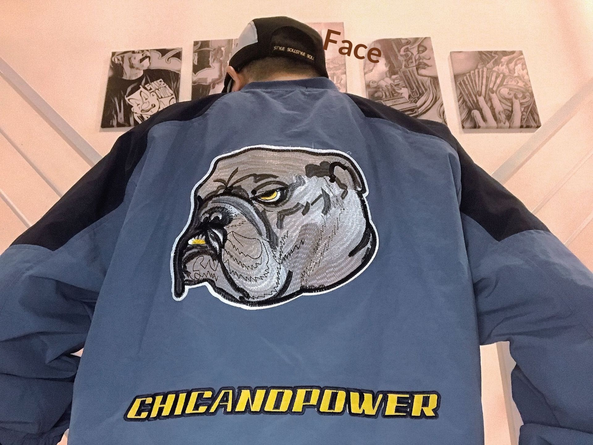 Damenmode Damen Dünner Old-School American Hip-Hop Streetdance Trenchcoat mit Bully Dog Kopfstickerei Essential Casual V_voghion.com