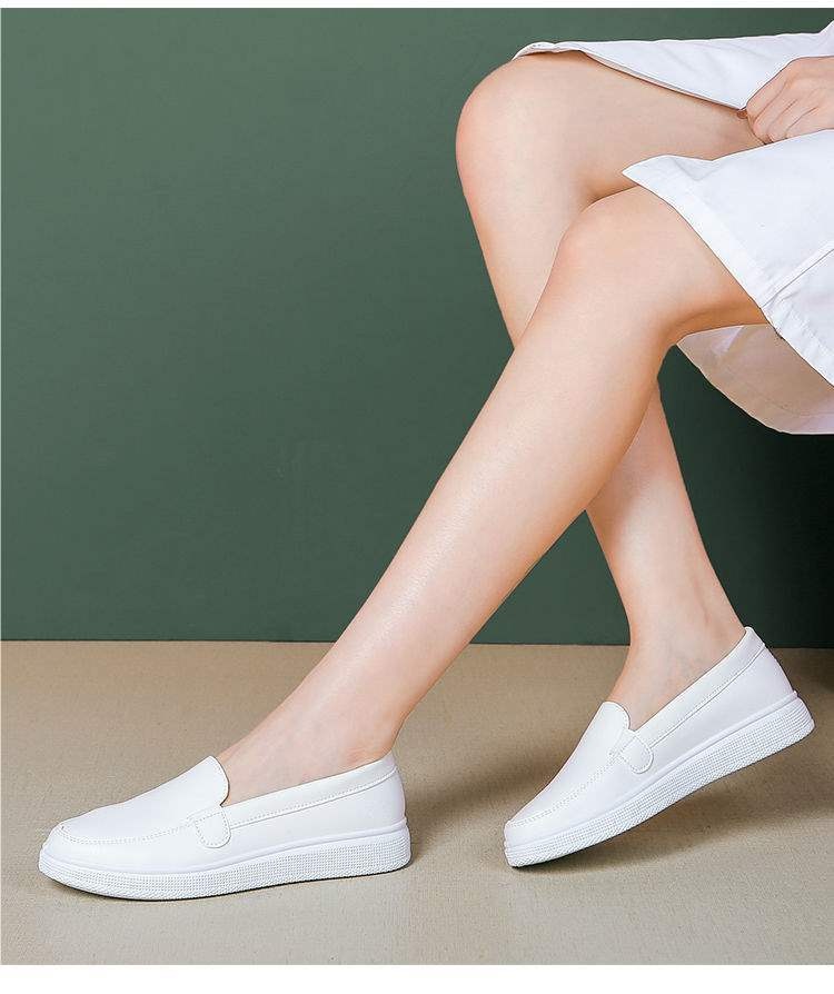 ShoeGlobe ShoeGlobe Nurse Women Soft Sole Leather Surface Flat Non-Tiring Foot Hospital Anti-Slip White Round Toe Breathable Deodorant Work_voghion.com
