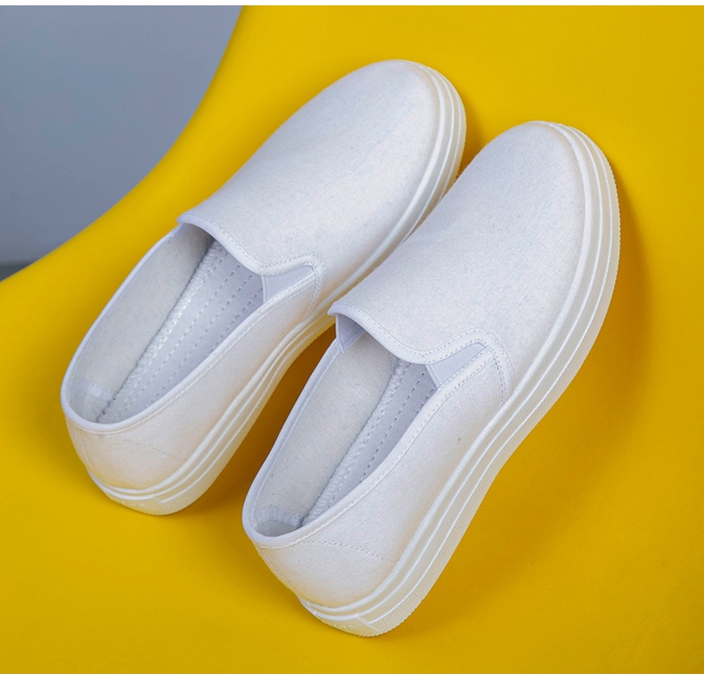 ShoeGlobe Nurse Damenschuhe, flache, rutschfeste, atmungsaktive und vielseitige weiße Freizeitschuhe im Vintage-Look aus Peking_voghion.com