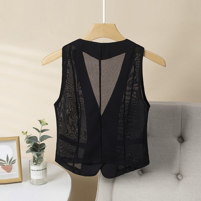 2025 New Fashion Design Slim Fit Short V-Neck Mesh Vest Outerwear Niche For Women's Summer Clothing_voghion.com