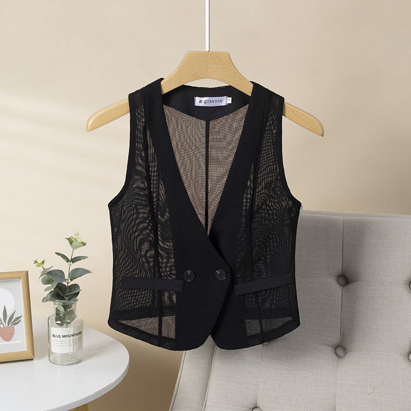 2025 New Fashion Design Slim Fit Short V-Neck Mesh Vest Outerwear Niche For Women's Summer Clothing_voghion.com
