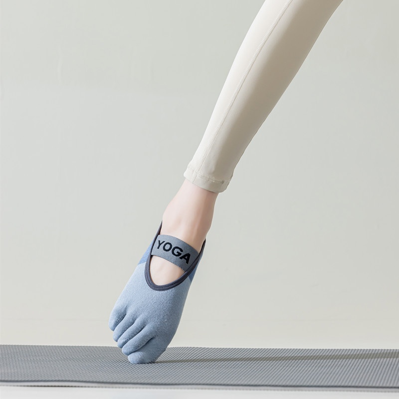 Surge Surge Spring Summer Yoga Backless Non-Slip Five-Toe Women Professional Fitness Sports Sweat-Absorbing Toe-Separating Pilates_voghion.com