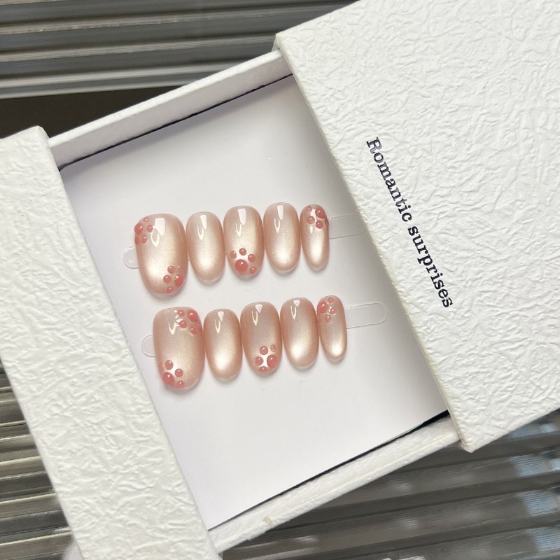 Soft Pink Silk 3D Cat Paw Finished Nail Art Handmade Wearable Short Nails_voghion.com