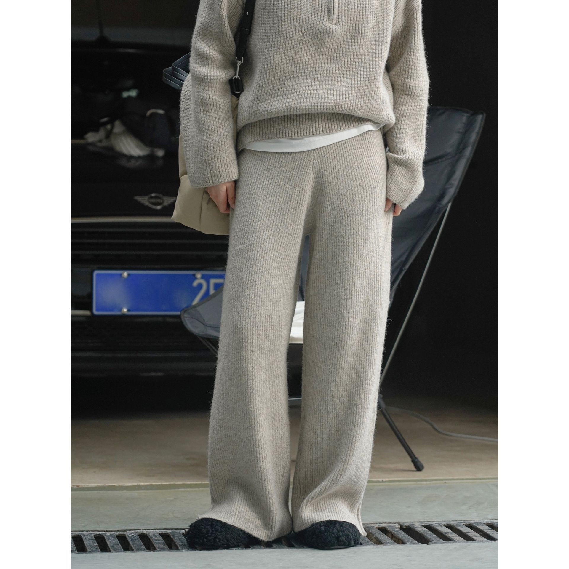 girl Louvre Winter New Korean Style Lazy Oversized Comfortable Straight Knitted Loose Soft Thick Casual Long Pants For Women_voghion.com