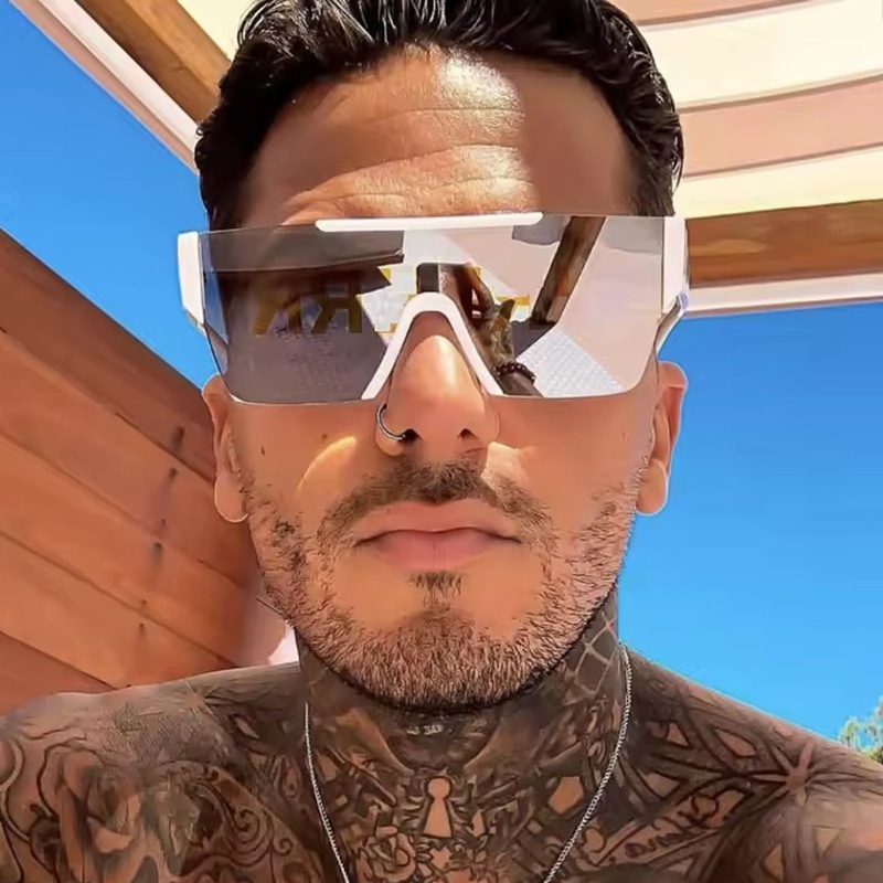 Surge Trendy Futuristic Women, Windproof Cycling Goggles, Mountaineering UV Protection Sunglasses For Men, Large Face Glasses_desvips.com