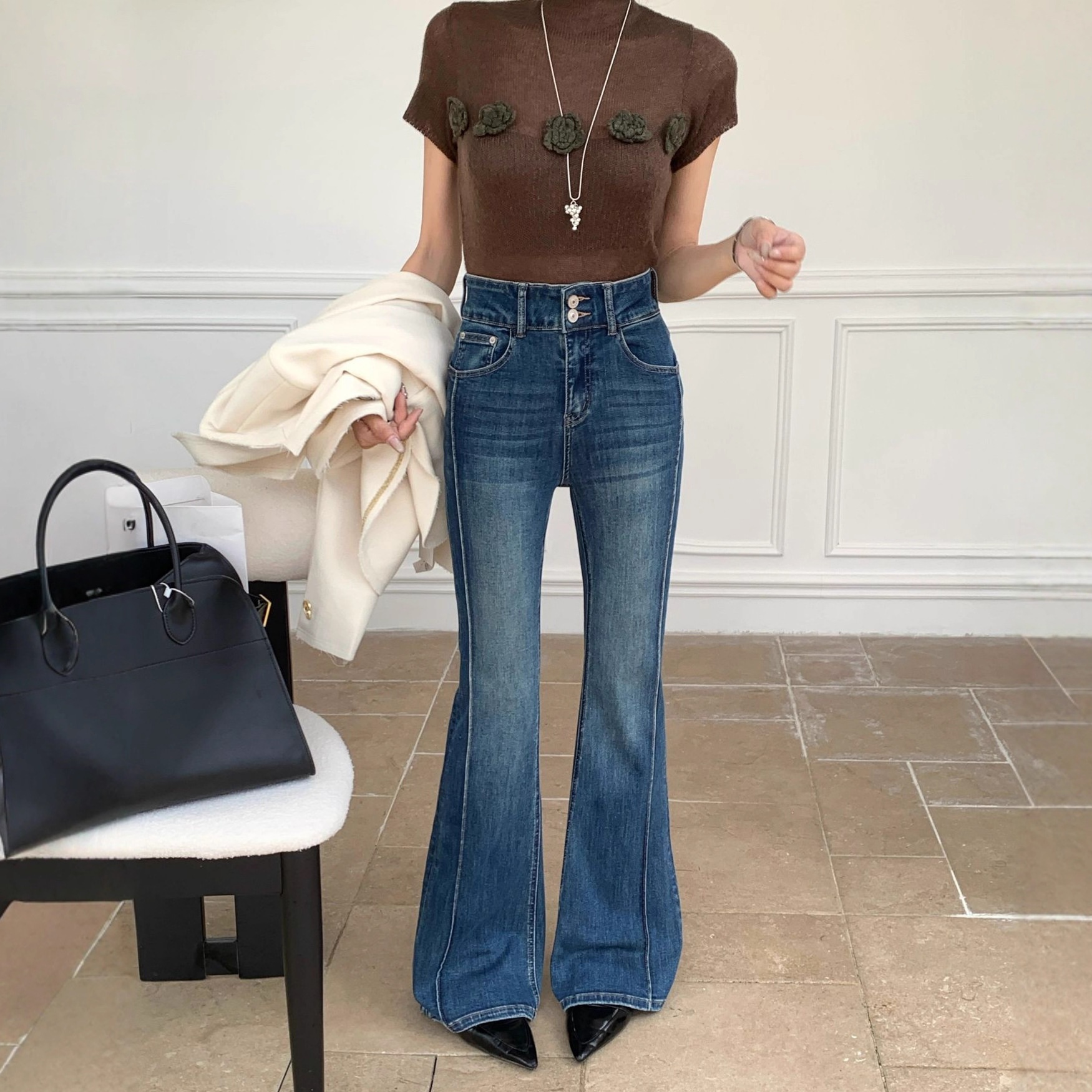 ELLE High Waist Slightly Flared Fleece-Lined Jeans For Women, Premium Feel, Stretchy Slim Fit, Slimming Black Bootcut Pants,_mkmklike.com