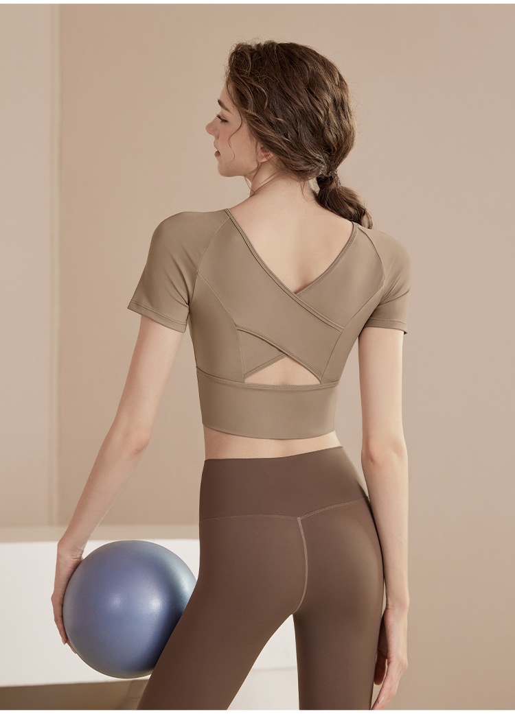 Surge Yoga Top For Women 2025 Summer Fitness Shirt Pilates Sports New Short Sleeve With Chest Pads_desvips.com