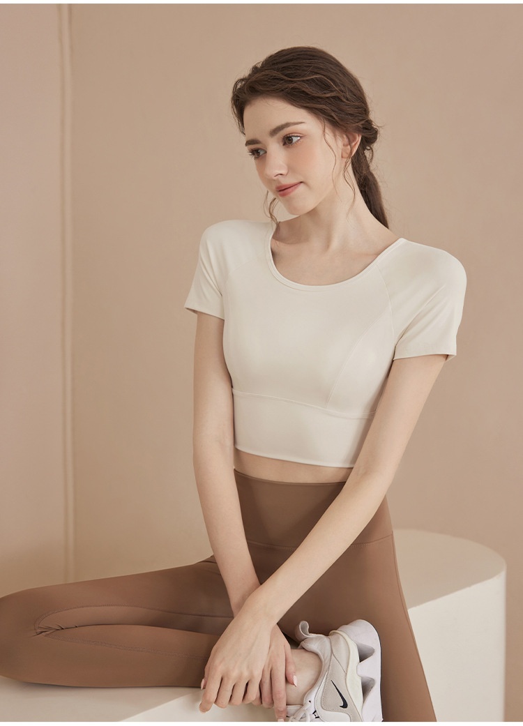 Surge Yoga Top For Women 2025 Summer Fitness Shirt Pilates Sports New Short Sleeve With Chest Pads_desvips.com