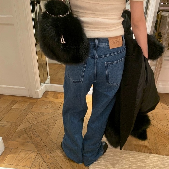 girl In Stock 2025 Autumn New Korean Dongdaemun Th*Bar*net Elegant High Waist Straight Slimming Jeans Long Pants_voghion.com