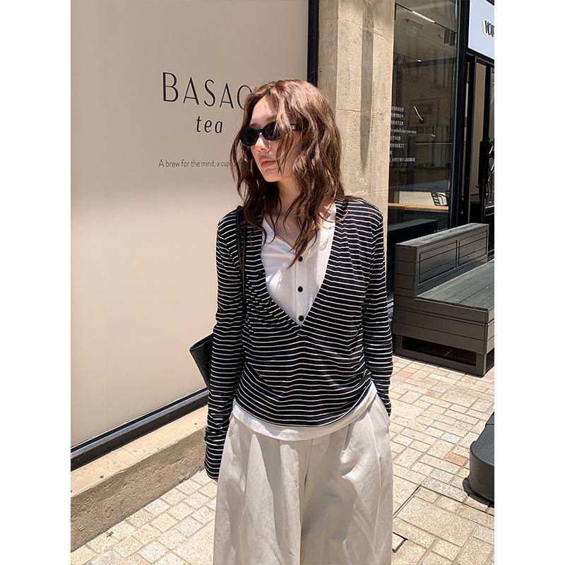 girl THE MIND Tencel Wool Two-Piece Long Sleeve Knitted Sweater 2025 Autumn Design Sense Base Shirt T5305Q_voghion.com