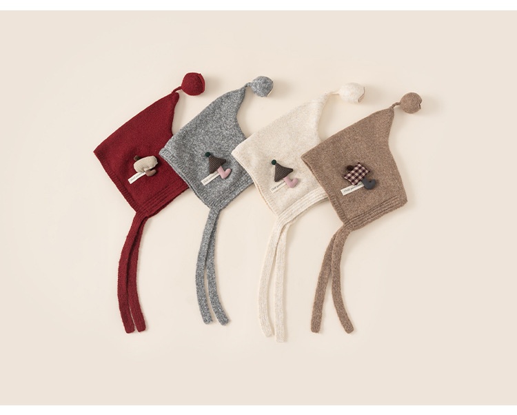 Bonnet d'hiver fille en tricot avec pompon et protège-oreilles_voghion.com