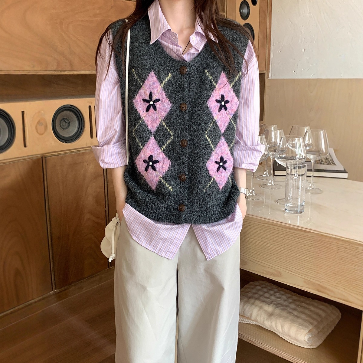 Aria Basics Vintage Quilted Knitted Vest For Women, Autumn 2025 New Korean Style Loose Sleeveless Sweater Cardigan Top_voghion.com