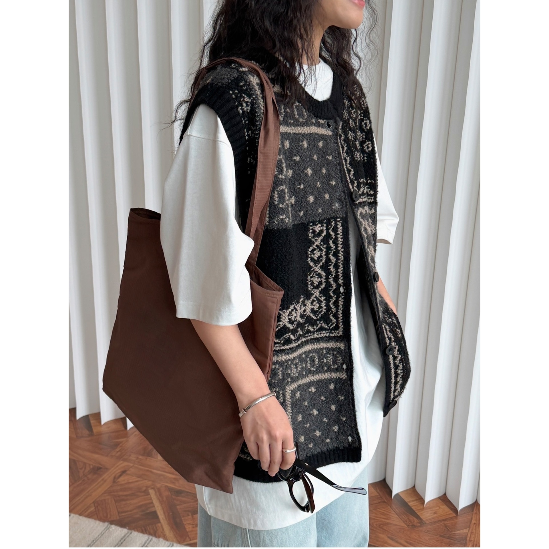 Chaleco de lana gruesa jacquard estilo retro coreano Aria Basics Louvre, nuevo para primavera, top suave y delicado de talla grande para mujer._voghion.com