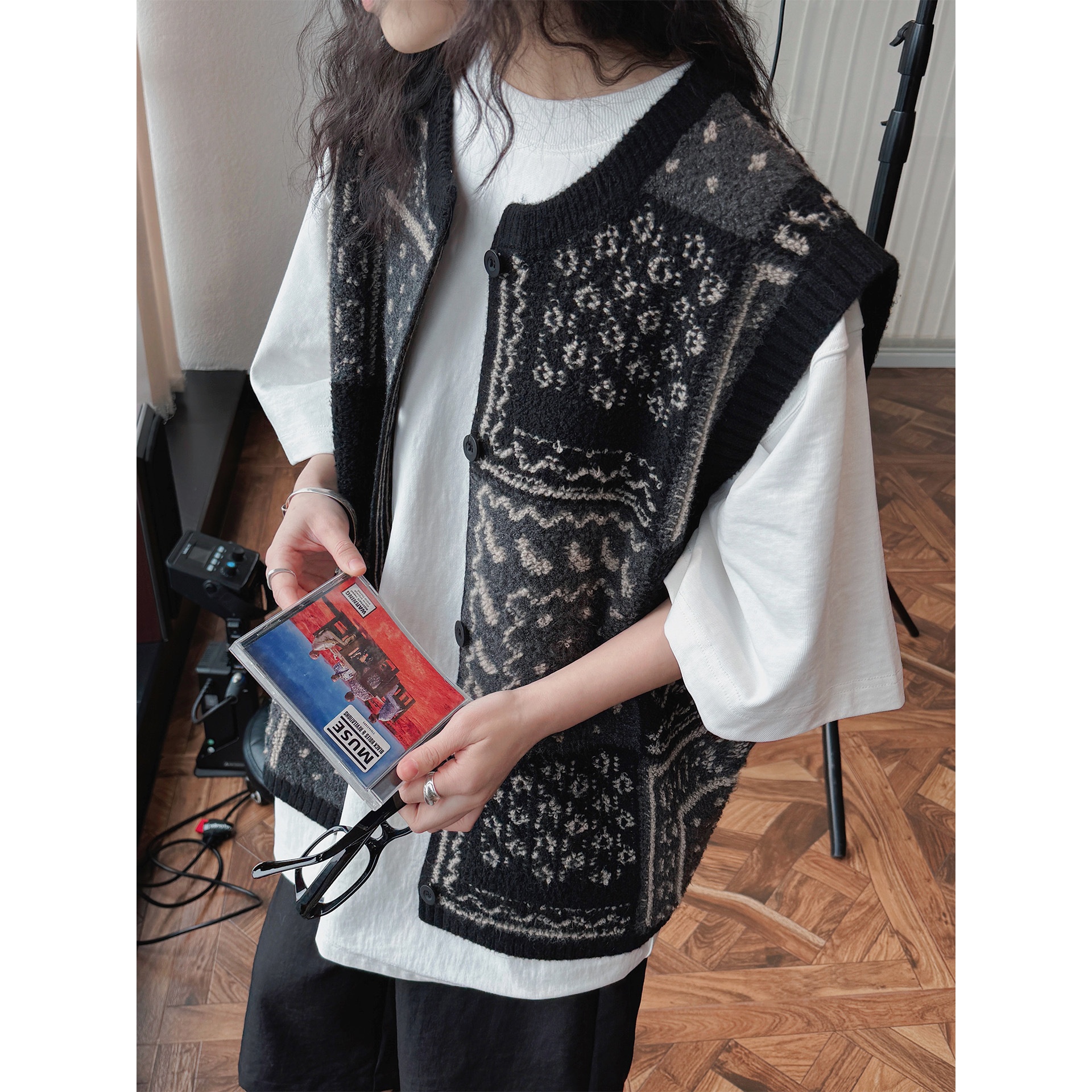 Aria Basics Louvre Spring Nieuw Koreaans Retro Jacquard Verdikt Wollen Gebreid Vest Delicate Zachte Oversized Top voor Dames_voghion.com