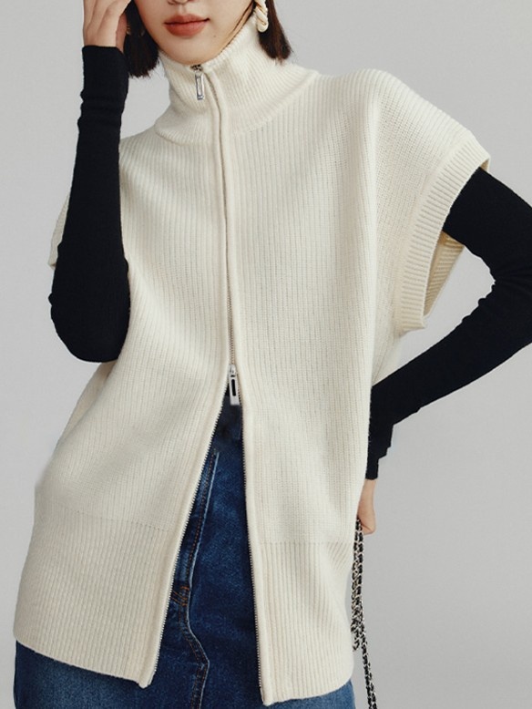 Stickad väst för dam i silke och ull med dragkedja_voghion.com