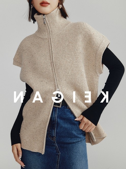 Stickad väst för dam i silke och ull med dragkedja_voghion.com