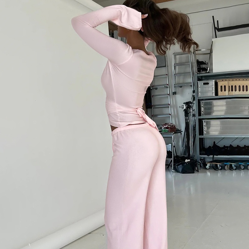 Completo pigiama in pile da donna con top a maniche svasate_voghion.com