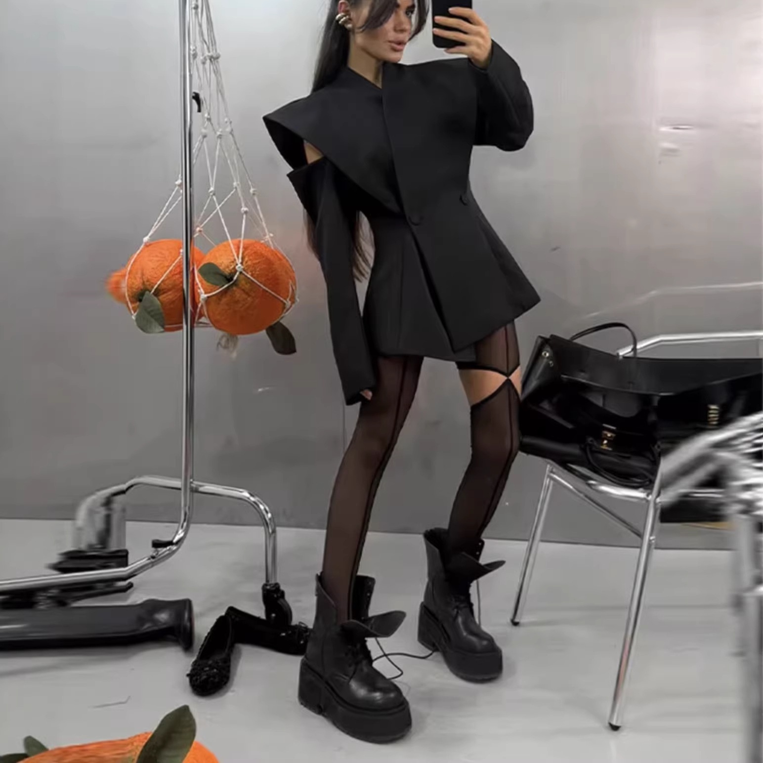 Abbigliamento da donna europeo-americano per il commercio estero, popolare su e Instagram, maglietta a maniche lunghe bicolore firmata_voghion.com