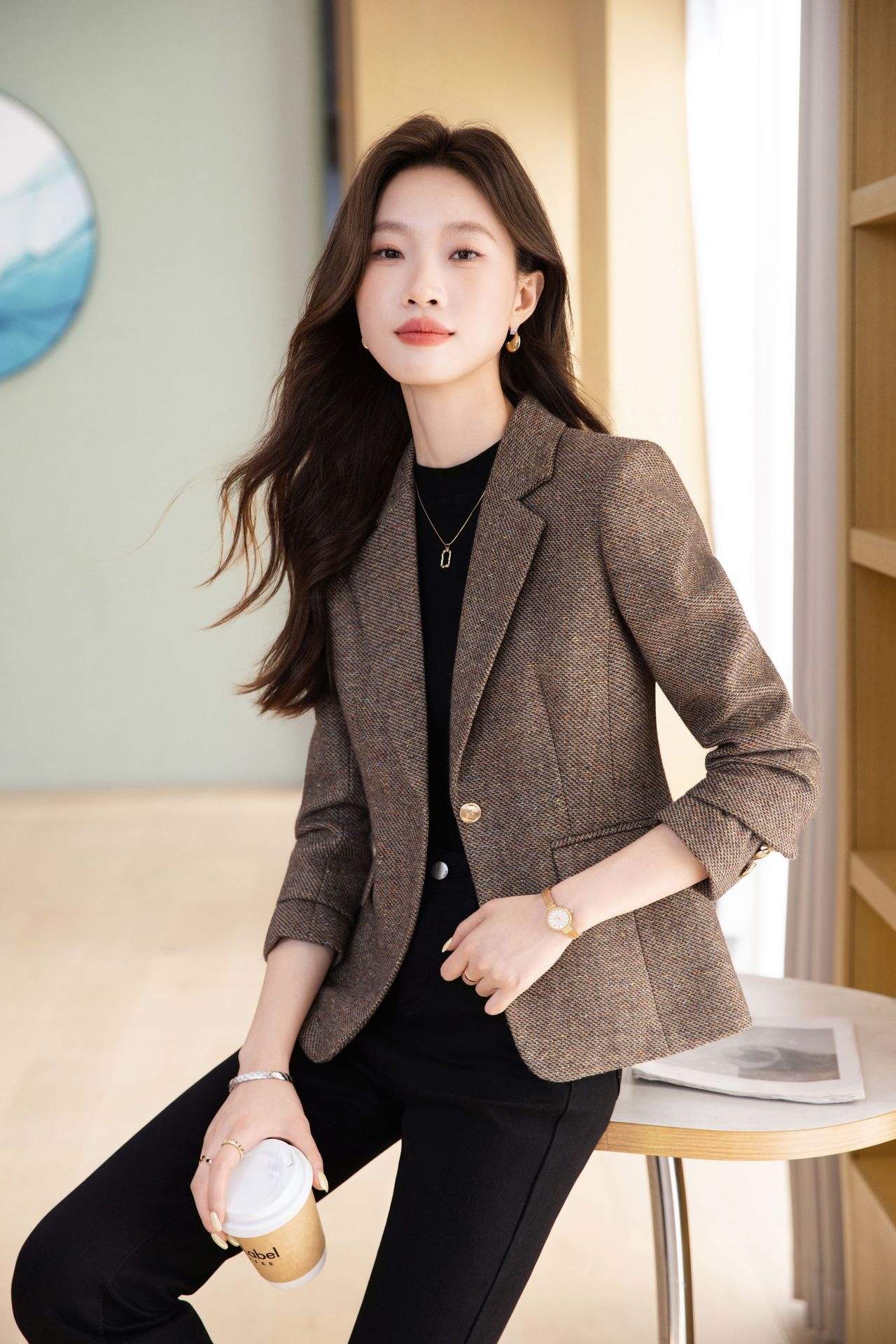 Blazer marrone in lana da donna stile chic autunno inverno_voghion.com