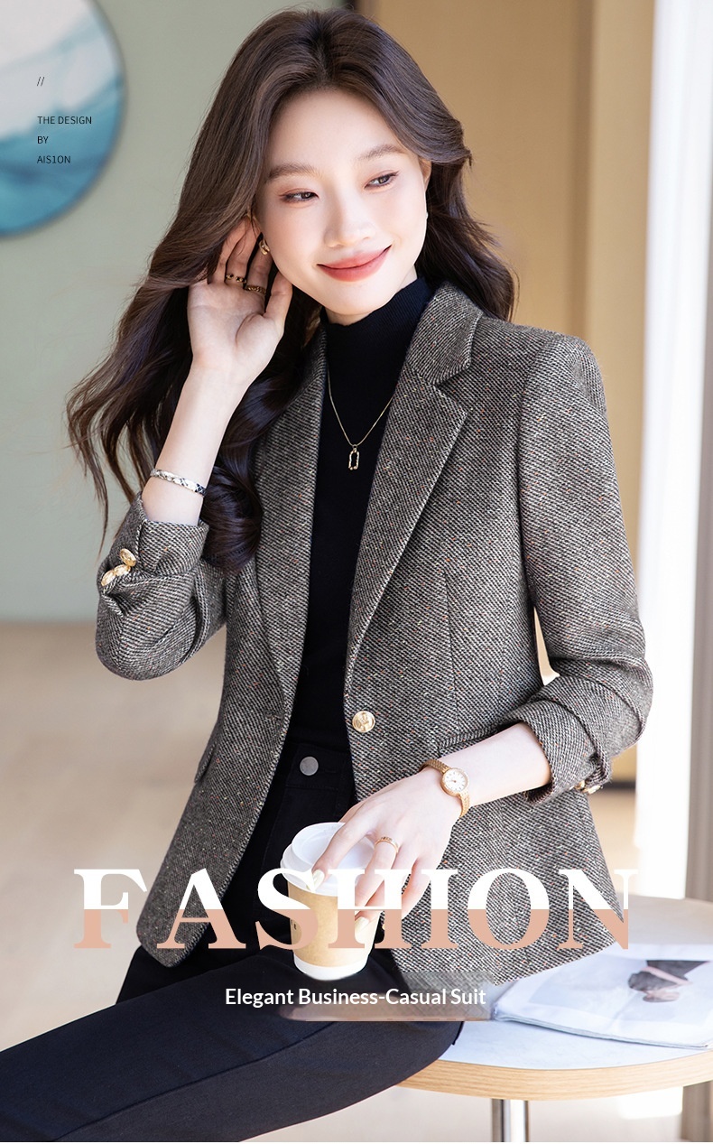 Blazer marrone in lana da donna stile chic autunno inverno_voghion.com