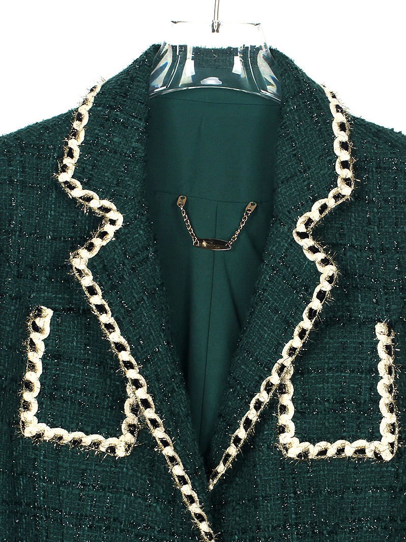 Midilanger Tweedmantel Mit Kontrastfarben Und Tailliertem Schnitt_voghion.com